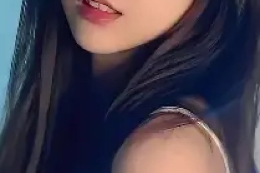 性感女星差点被两位大佬夹死的瓜！